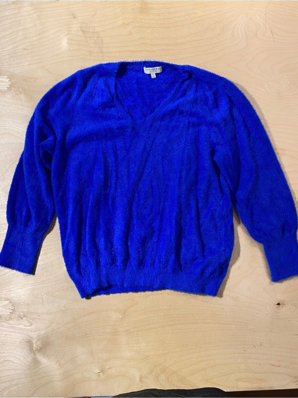 Skies Are Blue Cobalt V-Neck Sweater 1X (RK)
